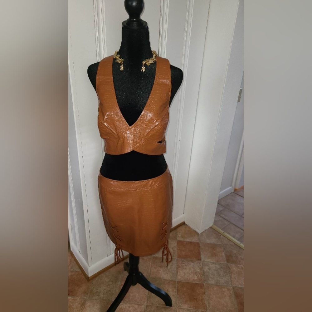 Skirt set